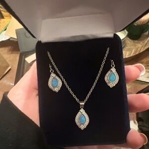 Royal Cluster Drop Jewelry Set